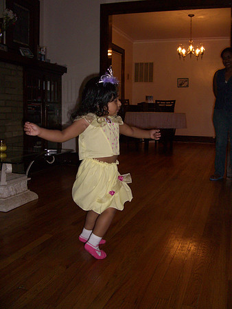kelly at home 011