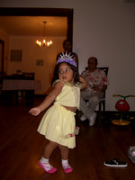 kelly at home 009