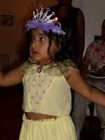 kelly at home 012