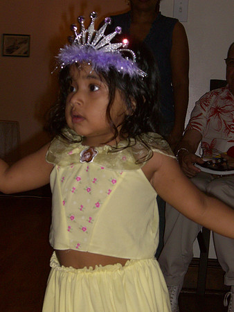 kelly at home 012