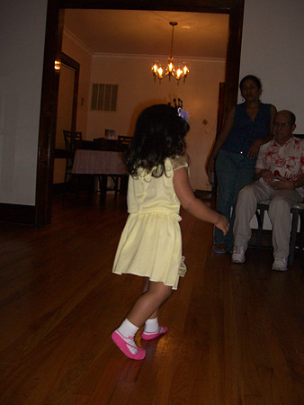 kelly at home 013