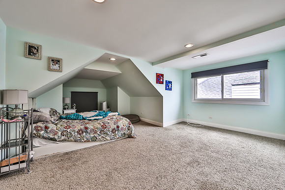 AGA_0011