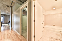 849 N Franklin Unit 608