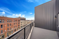 2939 N Clark St. Unint 4N