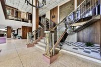 3200 N Lake Shore Dr. Unit 401