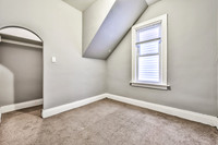 FLR10007