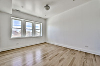 2343 W Irving Park Rd Unit 1