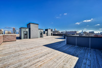 2939 N CLARK LO-RES