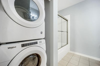 jflo0037-jflo0039