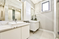 680 N Milwaukee Unit 504
