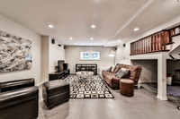 2705 W Agatite Ave.