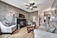 3009 W Belle Plaine Ave.