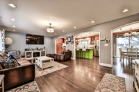 9136 Stratford Ln. Palos Hills