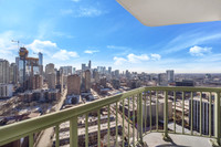111 W. Maple Unit 3006