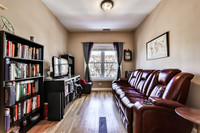 1019 W Ainslie St.