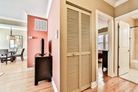 4865 N Hermitage Ave.