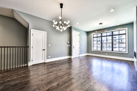 3227 N Racine Ave