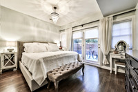 827 W Bradley Pl.