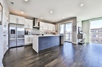 5646 N Ashland Ave. Unit 3