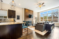 3320 W Eastwood Ave.