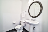 55 W Delaware Pl. Unit 706