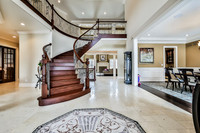 78 Baybrook Ln. Oak Brook