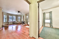 2027 W Farragut Ave. Unit 1