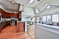 3720 N Lincoln Ave. Unit 4