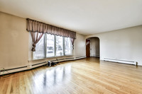 1615 N Oak Park Ave.
