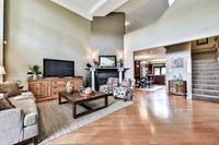 2240 N Lakewood Ave.