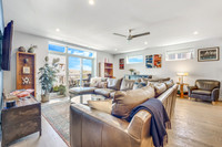 2703 W Belmont.