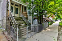 1650 W. Barry Coach House