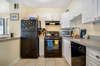 2800 N Lake Shore Dr W