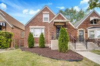 10437 S Forest Ave.