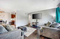 829 Dighton Ln. Schaumburg