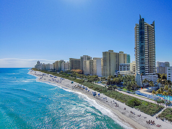 Nils 6301 Collins Ave Miami Beach PH3_48