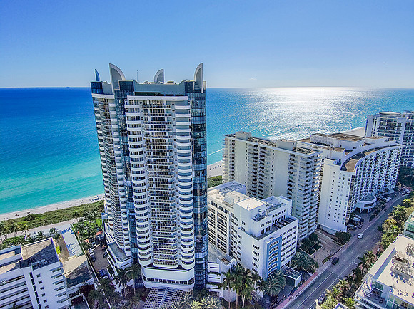 Nils 6301 Collins Ave Miami Beach PH3_40