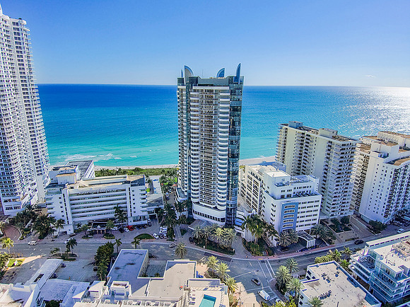 Nils 6301 Collins Ave Miami Beach PH3_39