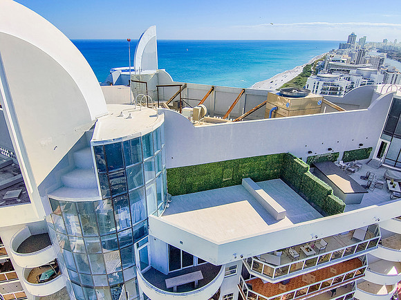 Nils 6301 Collins Ave Miami Beach PH3_52