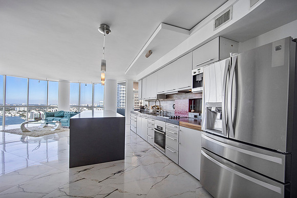 Nils 6301 Collins Ave Miami Beach PH3_01